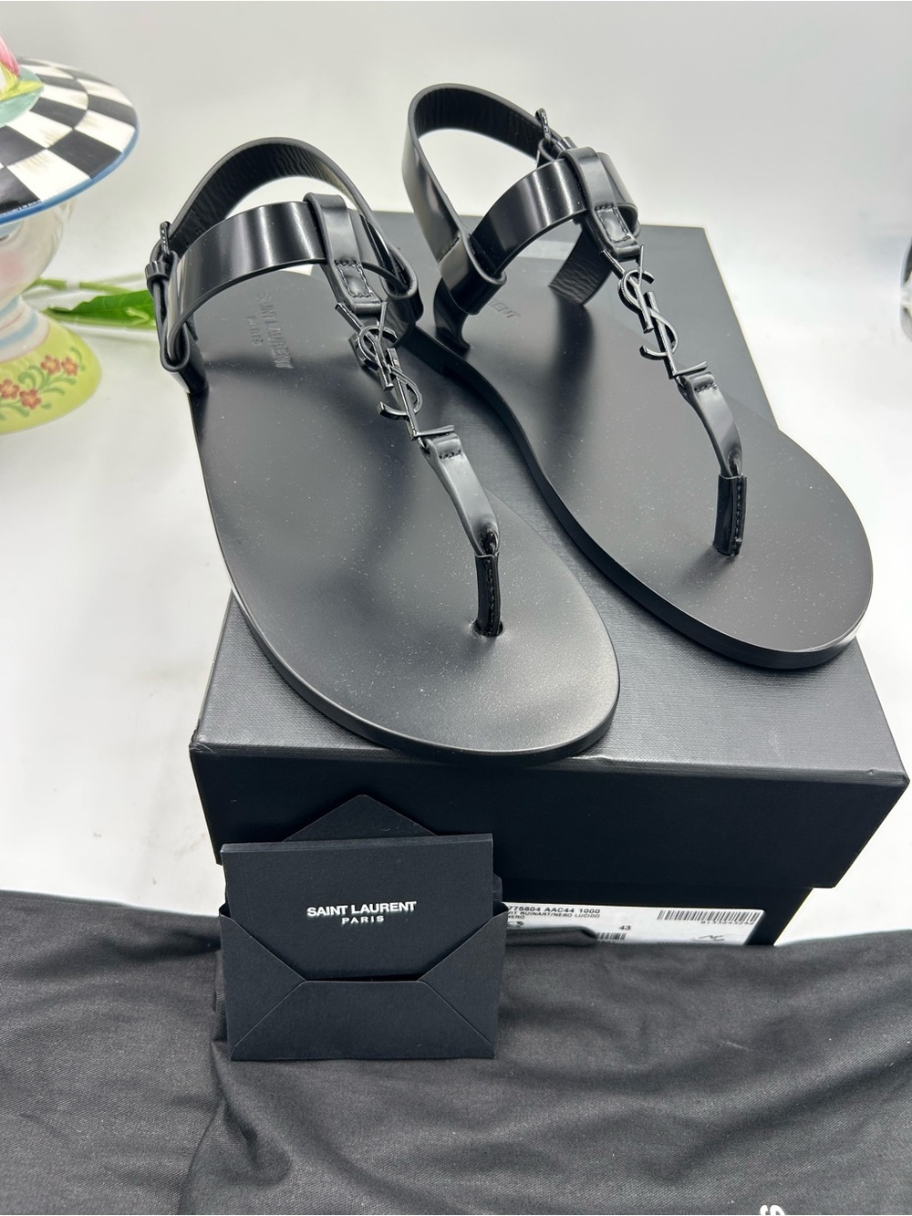 Men's Saint Laurent Ysl, Cassandre Leather thong sandals size 43 made in Italy